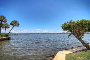 300 Waterway Dr S, Lantana, FL 33462, Sold 07/07/17
