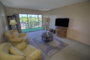 300 Waterway Dr S, Lantana, FL 33462, Sold 07/07/17