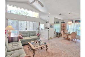 1350 Fairfax Cir E, Boynton Beach, FL 33436, Sold 08/25/17