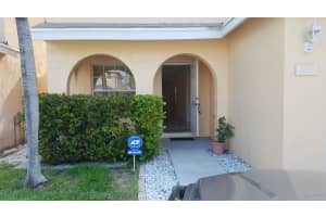 4055 Eastridge Dr, Pompano Beach, FL 33064, Sold 08/11/17