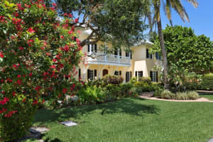 1011 Tamarind Rd, Delray Beach, FL 33483, Sold 06/27/17