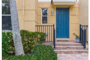 3142 N Oasis Dr, Boynton Beach, FL 33426, Sold 11/22/17