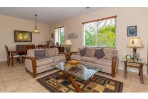 3142 N Oasis Dr, Boynton Beach, FL 33426, Sold 11/22/17