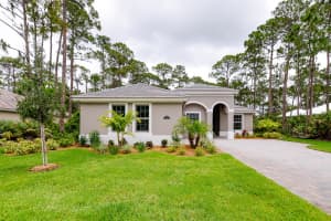 2726 Oak Aly, Fort Pierce, FL 34981, Sold 07/18/17