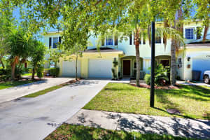 4366 Emerald Vista, Lake Worth, FL 33461, Sold 06/22/17