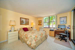 3545 S Ocean Blvd, South Palm Beach, FL 33480, Sold 11/01/17