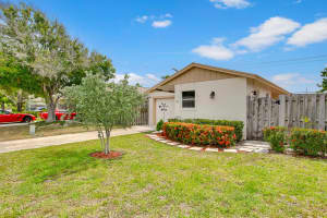 141 E Riverside Dr # 11D, Jupiter, FL 33469, Sold 06/30/17
