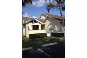 701 Maplewood Dr, Greenacres, FL 33415, Sold 08/30/17