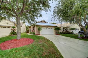 10606 SE Rosemarie Ct, Hobe Sound, FL 33455, Sold 06/28/17