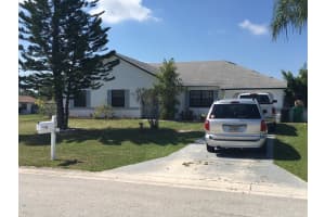 1582 SE Arenson Ln, Port St. Lucie, FL 34952, Sold 07/07/17
