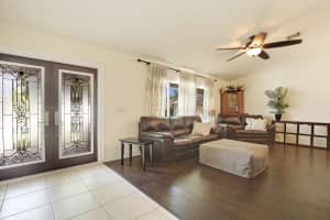 129 Sunflower Cir, Royal Palm Beach, FL 33411, Sold 08/18/17