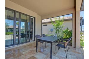 5412 Antigua Cir, Vero Beach, FL 32967, Sold 01/03/18