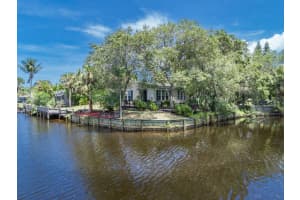 7892 SE Paradise Dr, Stuart, FL 34997, Sold 06/27/18