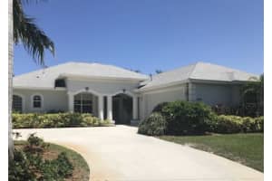 8202 SE Cumberland Cir, Hobe Sound, FL 33455, Sold 08/08/17