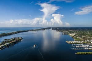 117 Lucina Dr, Hypoluxo, FL 33462, Sold 12/12/17