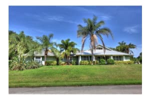 607 Cross Creek Dr, Sebastian, FL 32958, Sold 10/06/17