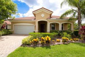 6869 Osage Cir, West Palm Beach, FL 33413, Sold 08/21/17
