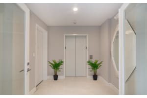 2700 Donald Ross Rd, Palm Beach Gardens, FL 33410, Sold 09/14/18