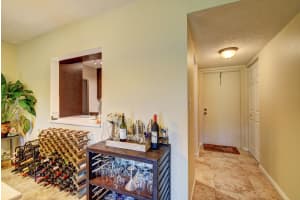 930 SW 9th St Cir, Boca Raton, FL 33486, Sold 08/01/17