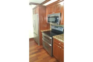 651 Okeechobee Blvd, West Palm Beach, FL 33401, Sold 10/06/17