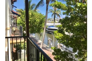 824 Virginia Gardens Dr, Boynton Beach, FL 33435, Sold 12/04/17