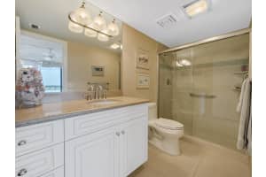 4000 N Ocean Dr, Singer Island, FL 33404, Sold 09/15/17