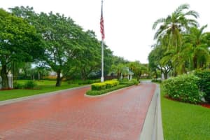 4143 NW 2nd Ln, Delray Beach, FL 33445, Sold 08/18/17