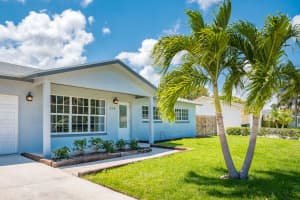 668 Lawrence Rd, Delray Beach, FL 33445, Sold 12/18/17