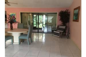 185 E Forest Park Dr, Vero Beach, FL 32962, Sold 03/07/18