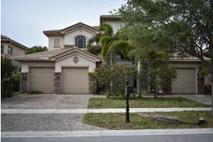 647 Edgebrook Ln, Royal Palm Beach, FL 33411, Sold 11/30/17