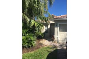 775 SW 121st Ave, Pembroke Pines, FL 33025, Sold 08/30/17
