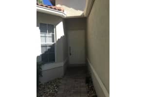 775 SW 121st Ave, Pembroke Pines, FL 33025, Sold 08/30/17