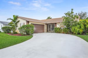6052 Plains Dr, Lake Worth, FL 33463, Sold 09/26/17