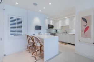 2180 Ibis Isle Rd, Palm Beach, FL 33480, Sold 06/23/17