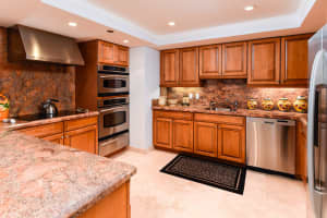 2660 S Ocean Blvd #702s, Palm Beach, FL 33480, Sold 08/07/17