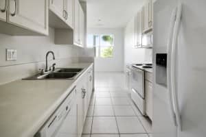 709 Seminole Palms Dr, Lake Worth, FL 33463, Sold 10/02/17