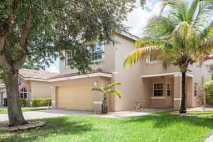 7132 Crescent Creek Pl, Coconut Creek, FL 33073, Sold 08/29/17