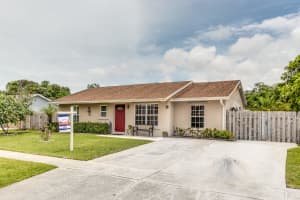 4606 Carthage Cir N, Lake Worth, FL 33463, Sold 08/01/17