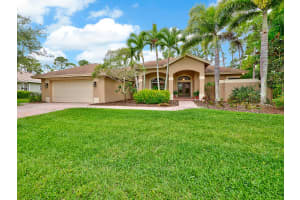 8609 SW Sea Captain Dr, Stuart, FL 34997, Sold 08/31/17