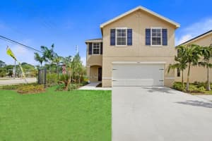 3785 Whitney Park Ln, Greenacres, FL 33463, Sold 10/31/17