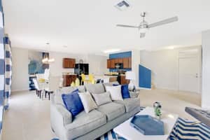 3785 Whitney Park Ln, Greenacres, FL 33463, Sold 10/31/17