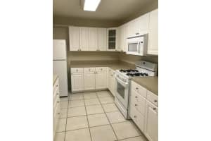 4398 Walden Cir, Lake Worth, FL 33463, Sold 09/28/17