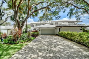5258 Boca Marina Cir S, Boca Raton, FL 33487, Sold 10/02/17