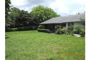 130 Parkwood Dr, Royal Palm Beach, FL 33411, Sold 11/27/17