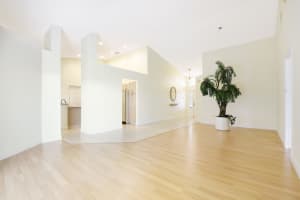 1094 Roble Way, Palm Beach Gardens, FL 33410, Sold 08/18/17