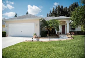 5595 West 1st Square SW, Vero Beach, FL 32968, Sold 08/31/17