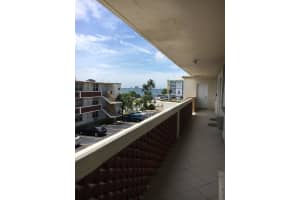 1800 79th Street Causeway APT A303, North Bay Village, FL 33141, Sold 07/31/17