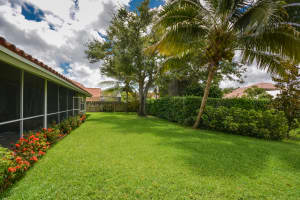 9626 Carousel Cir N, Boca Raton, FL 33434, Sold 07/17/17