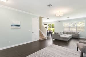 4610 Capital Dr, Lake Worth, FL 33463, Sold 08/22/17