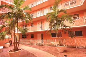 1099 S Ocean Blvd, Boca Raton, FL 33432, Sold 09/28/17